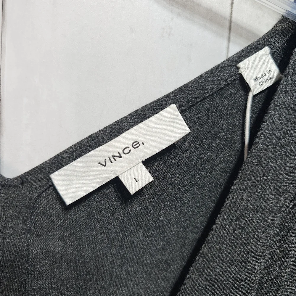 NWT Vince Women's Gray Double V-Neck Popover Midi Rayon Stretch Dress Size Large - Picture 6 of 10